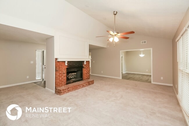 Photo - 8691 Twin Oaks Dr