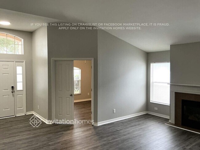 Photo - 1428 Tawnyberry Ct