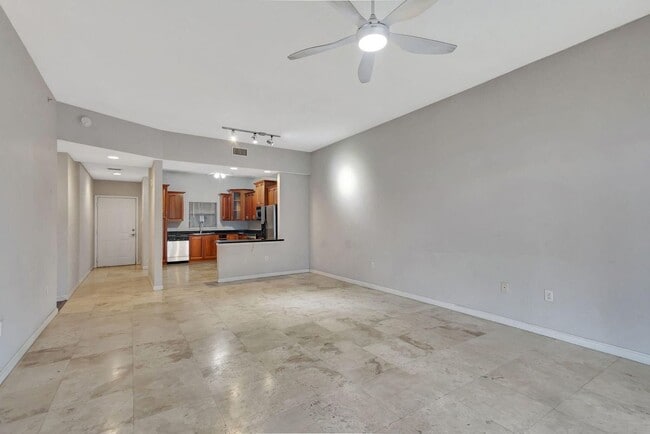 Photo - 1620 Presidential Way