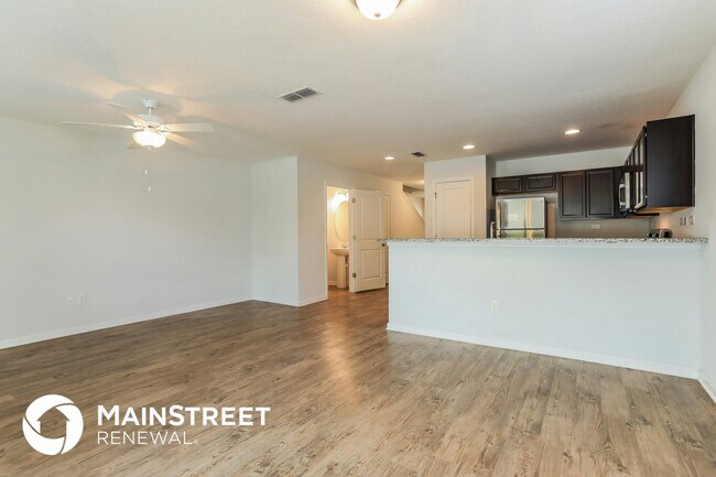 Photo - 516 Eiseman Wy