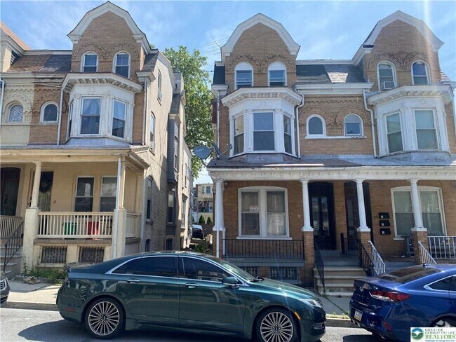 Building Photo - 21 S Madison St Unit 2 Rental