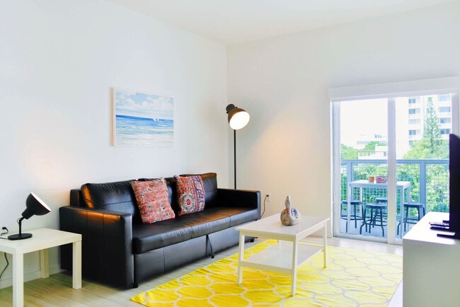 Photo - 481 NE 29th St Apartment Unit FL5-ID1022326P