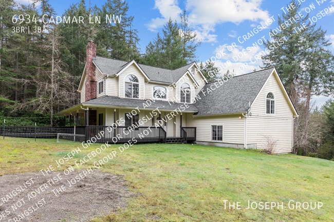 Building Photo - 6934 Cadmar Ln NW