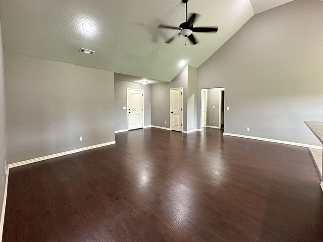 Photo - 1923 Price Ave