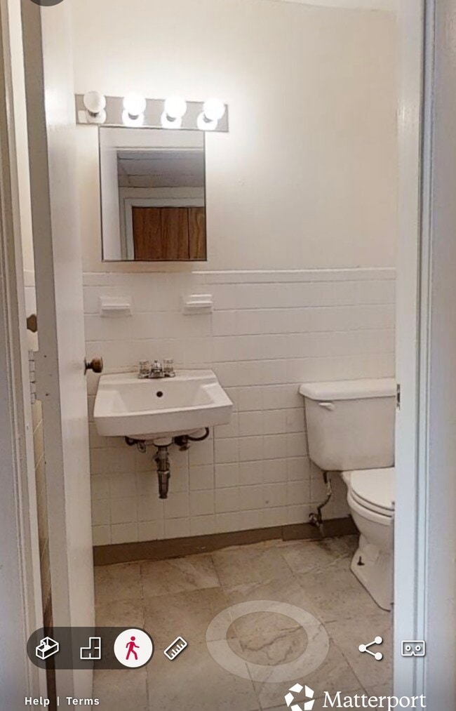 1148 Commonwealth Ave Unit 1