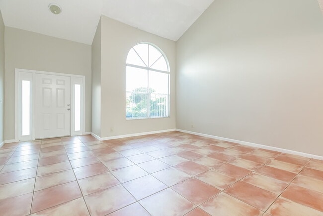 Photo - 8748 Jade Ct