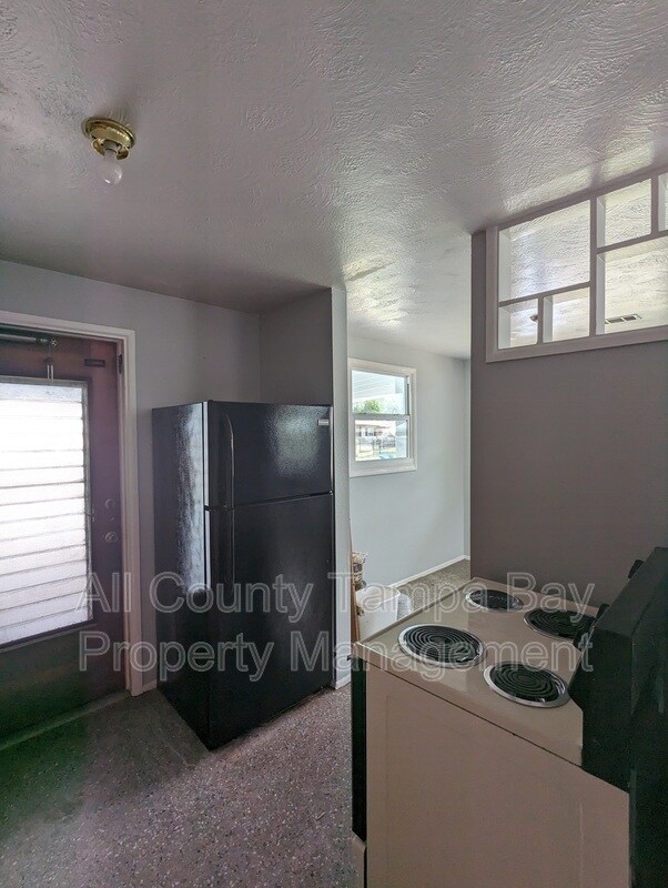 Photo - 6021 W Hanna Ave