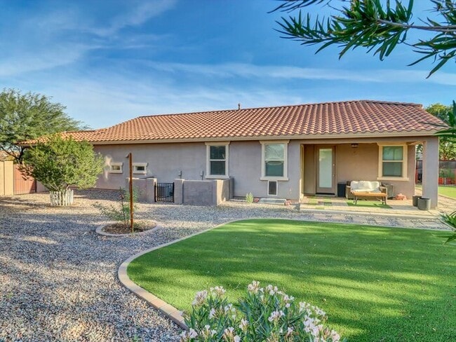 Photo - 3405 W Alta Vista Rd