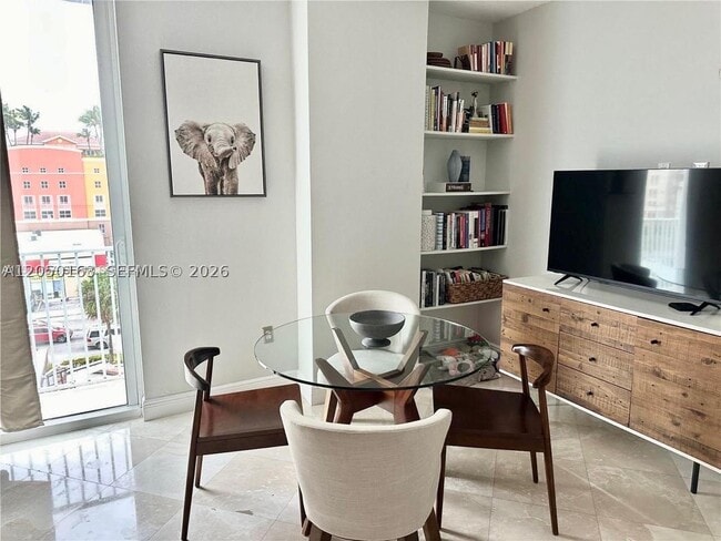 3180 SW 22nd St Unit 507