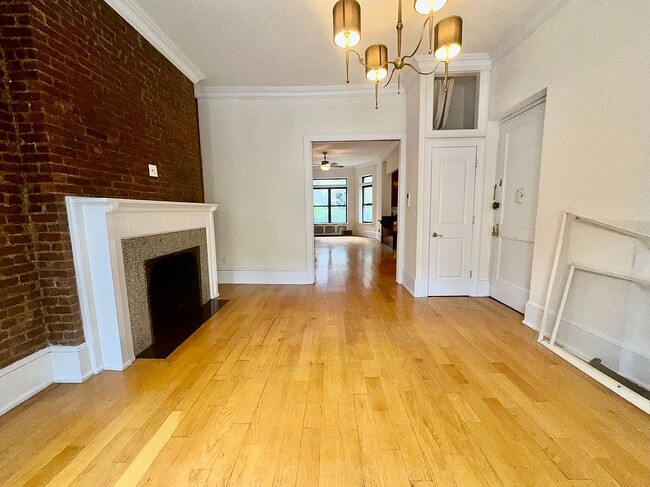 Photo - 353 West End Ave