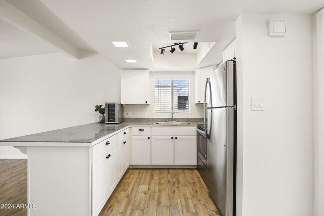 Photo - 16819 E Gunsight Dr Unit A2