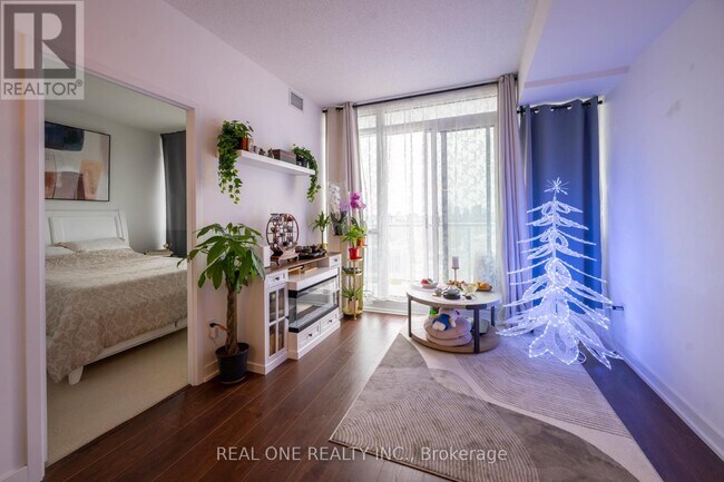 Photo - 121 McMahon Dr Unit 2802