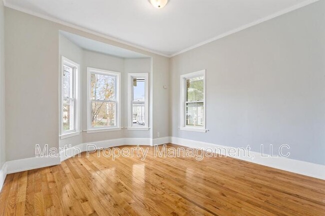 Photo - 79 Derby St