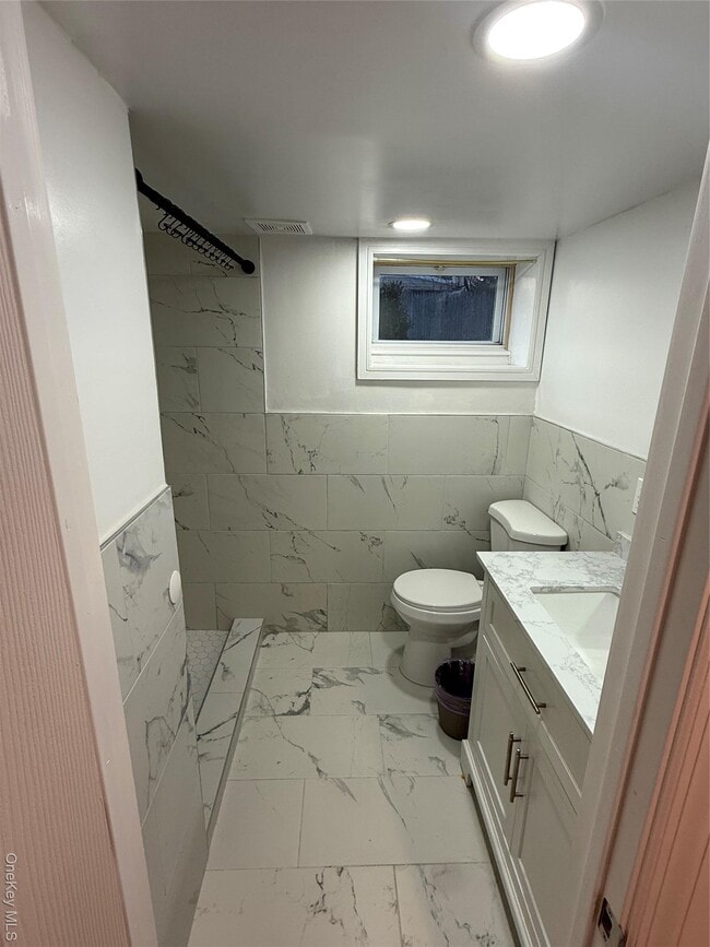 Photo - 174 Whittier Ave