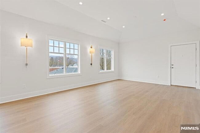 Photo - 445 Ramapo Valley Rd Unit 3