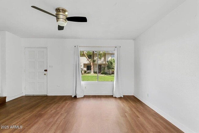 Photo - 1232 E Baker Dr