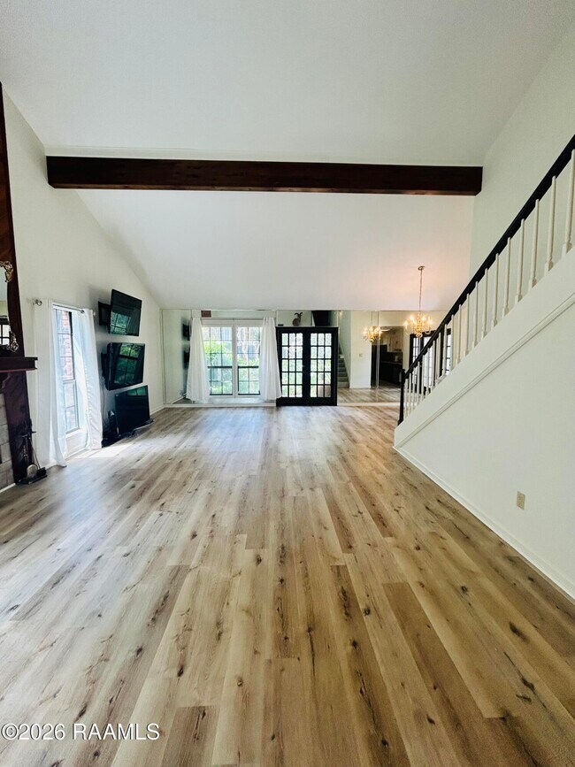 Photo - 604 Briargate Cir