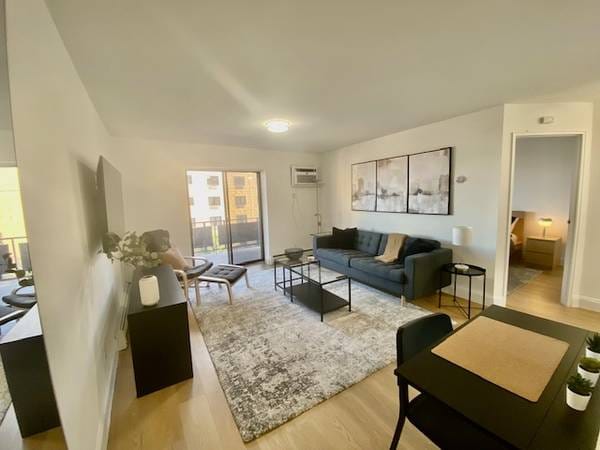 Building Photo - 30 2nd St Unit 304 Rental