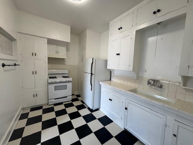 Photo - 3762 W 7th St