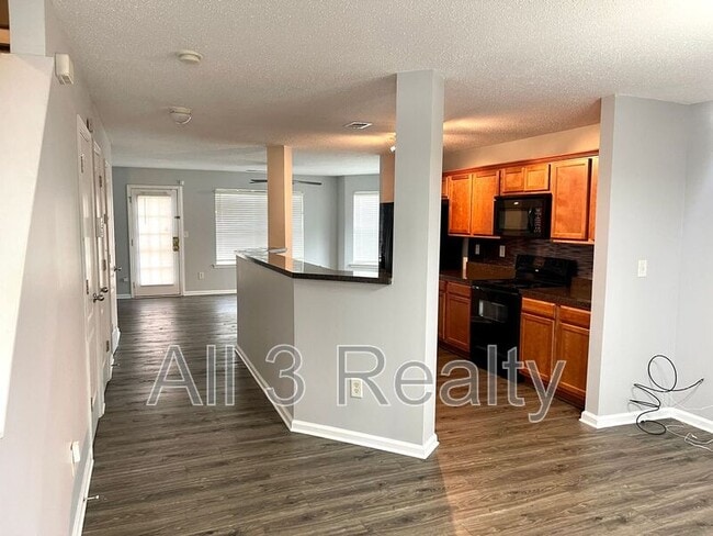 Photo - 101 Prattling Ct