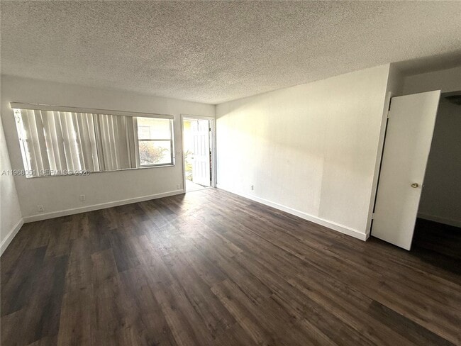 Photo - 5321 NW 23rd St Unit 181