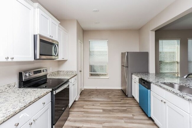 Photo - 1923 Hialeah Dr