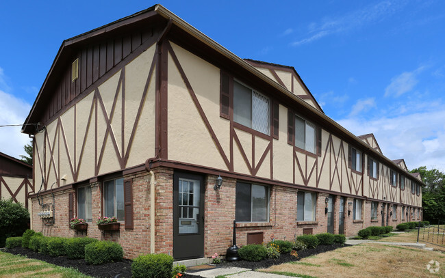 Building Photo - Brownstone Apartments