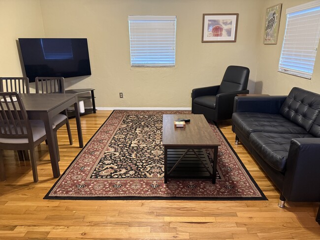 Building Photo - 4126 35th Ave N Unit Apartment