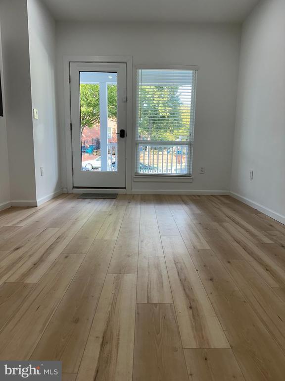 Photo - 1925 H St NE