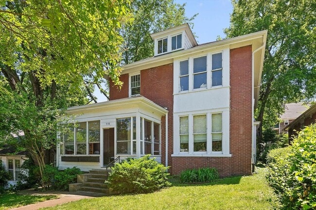 Photo - 938 Fortwood St