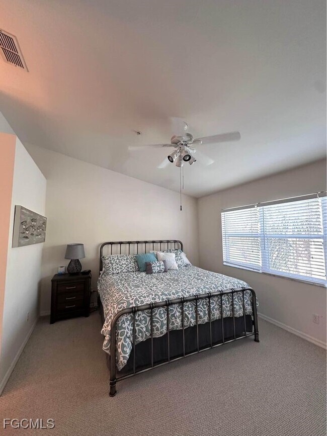 Photo - 12061 Summergate Cir Unidad 204