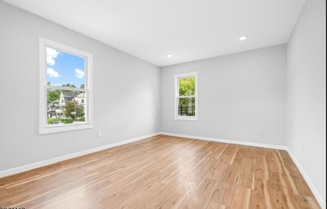 Photo - 87 Isabella Ave