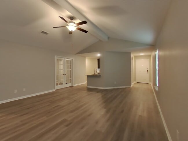 Photo - 23048 Shakespeare Dr