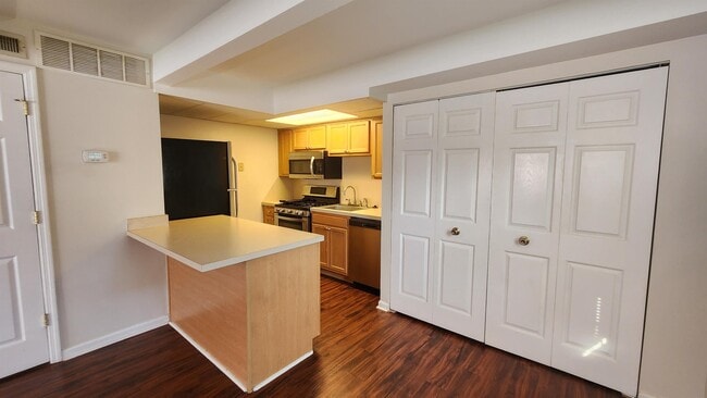 Photo - 1421 Wabash Ave