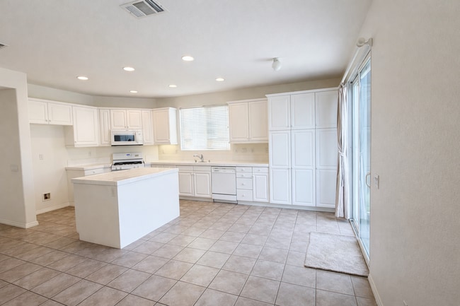 Photo - Rancho Bella Vista 4 Bedroom House for Rent