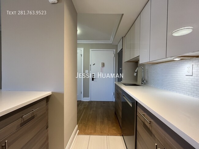 Photo - 80 N Moore St Unit 15CD