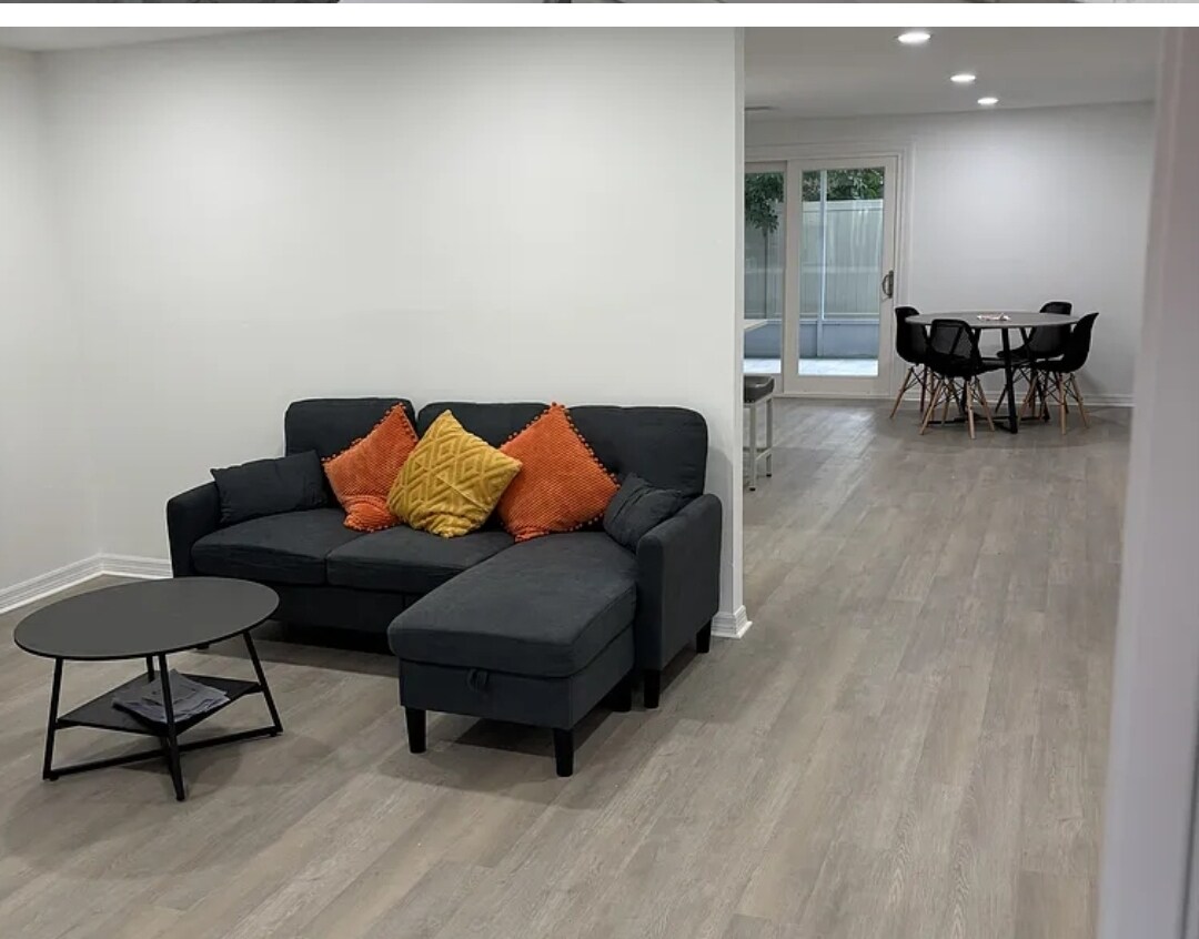 Photo - 11241 Temple Ct