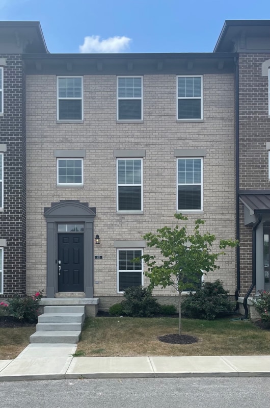 Photo - 305 Fairfax Way Townhome