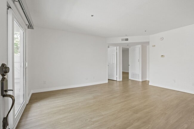 Photo - 4111 Carol Dr