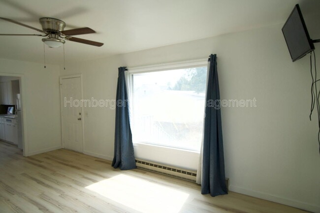 Photo - 2816 E Everett Ave