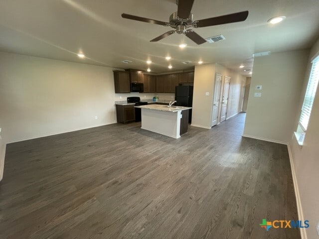 Photo - 1701 Montell St