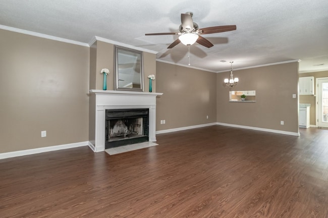 Photo - 2018 Briar Ct