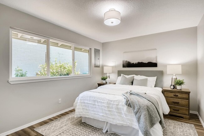 Photo - 7326 N Greeley Ave Unit 7326