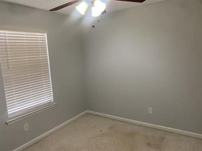 Photo - 208 Cypress Creek Dr