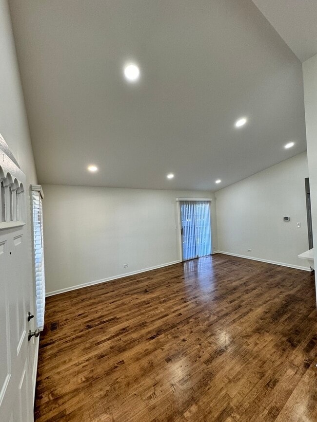 Photo - 1944 Navarone Dr