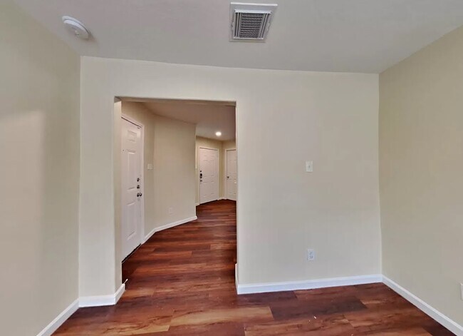 Photo - 13206 Ambrosa Dr