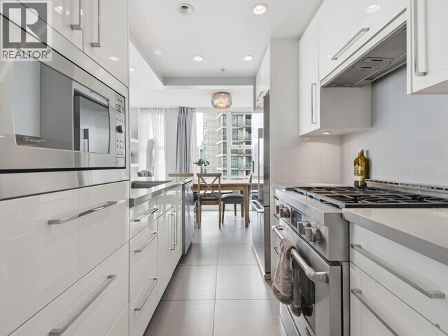 Photo - 193 Aquarius Mews Unité 1101