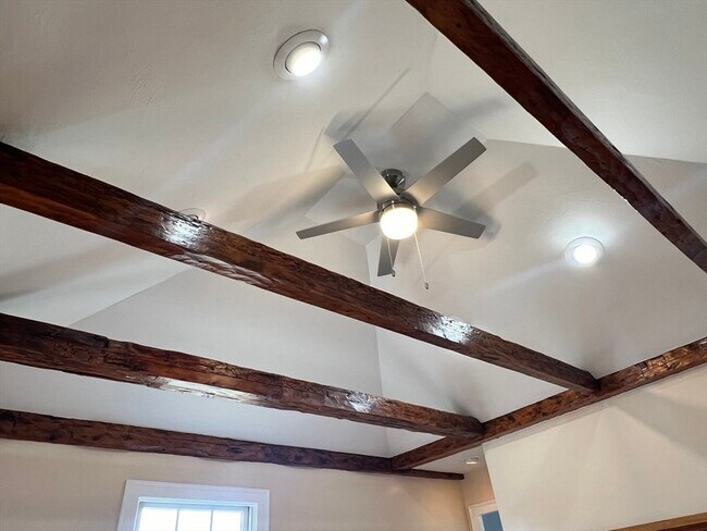 Photo - 1276 Somerset Ave Unit 2