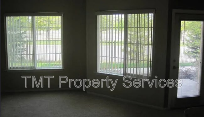 Photo - 4200 E Commerce Way Unit #1012