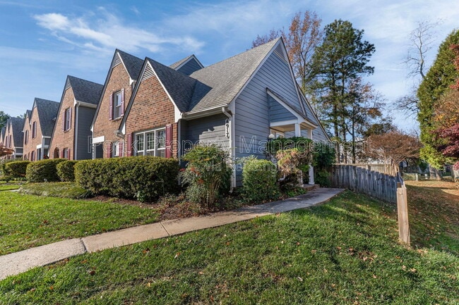 Photo - 4917 Hillery Ct